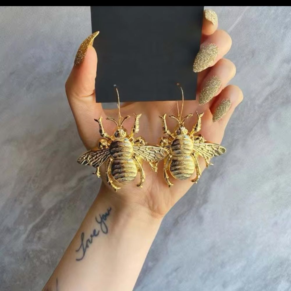 Zara Bold Gold Bee Statement Earrings – Nature-Inspired Fashion Jewelry